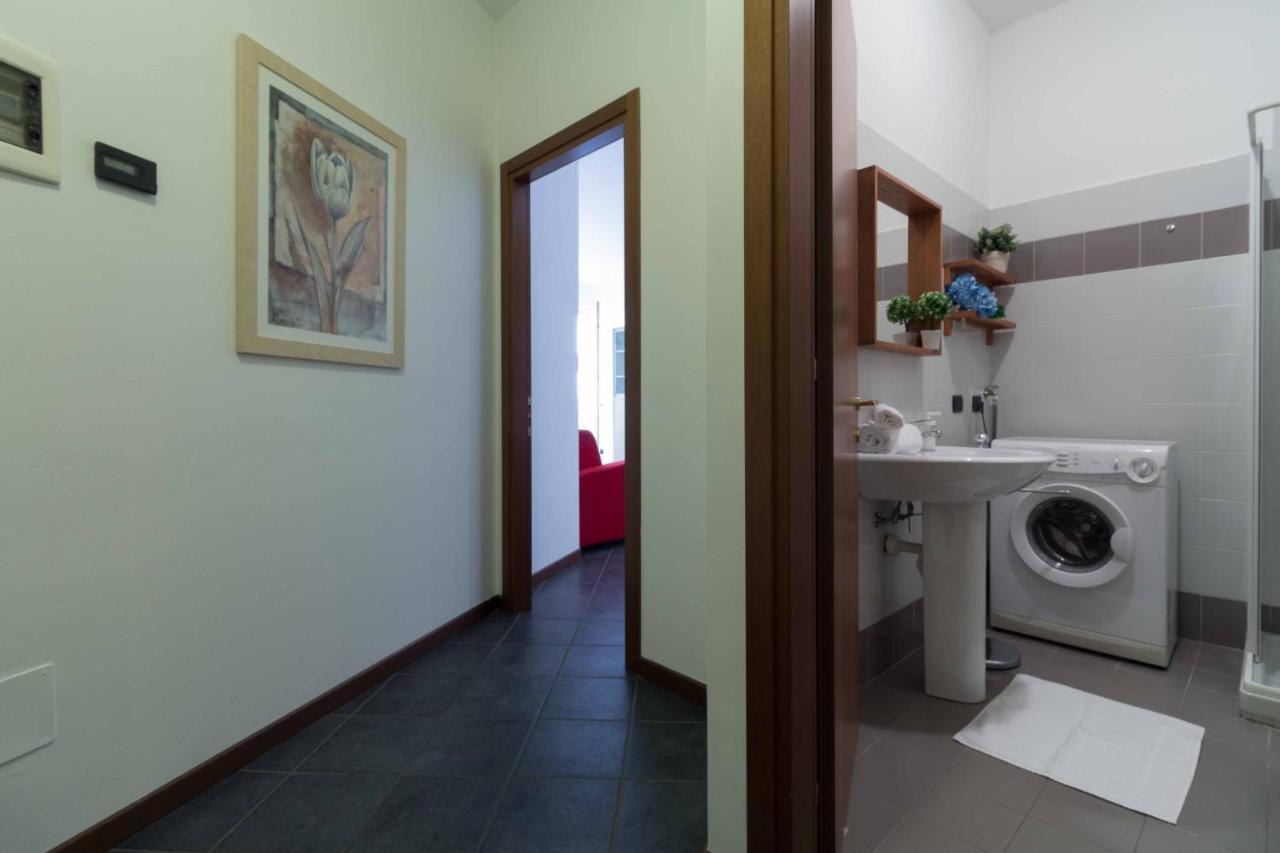 Galleria Roma Apartment - Affitti Brevi Italia Лекко Экстерьер фото