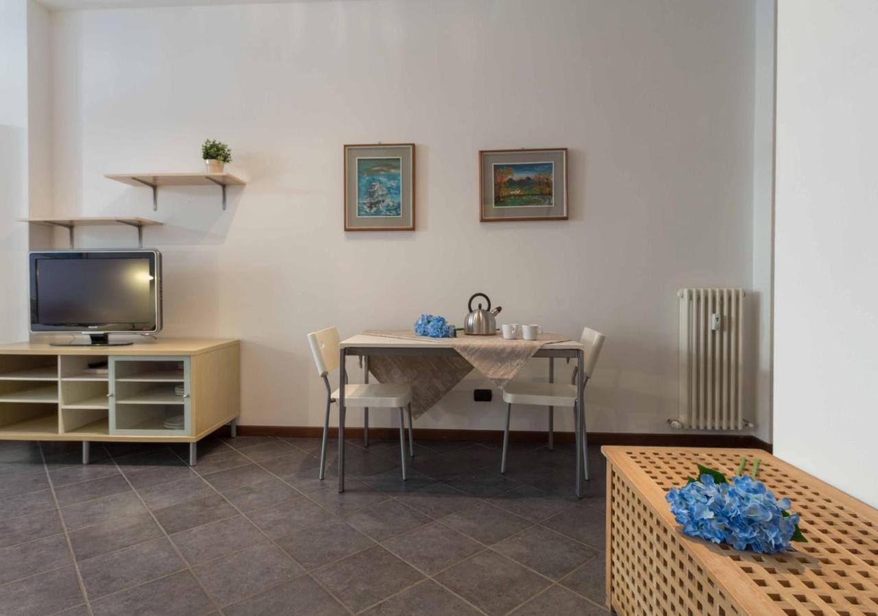 Galleria Roma Apartment - Affitti Brevi Italia Лекко Экстерьер фото